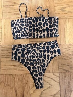 2 piece Leopard Bathing Suit